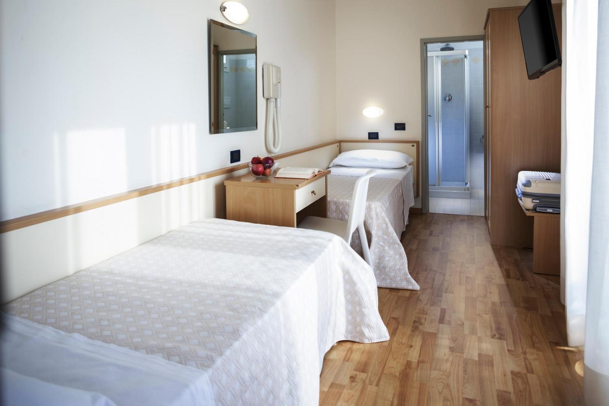 Hotel Baltic ريميني المظهر الخارجي الصورة