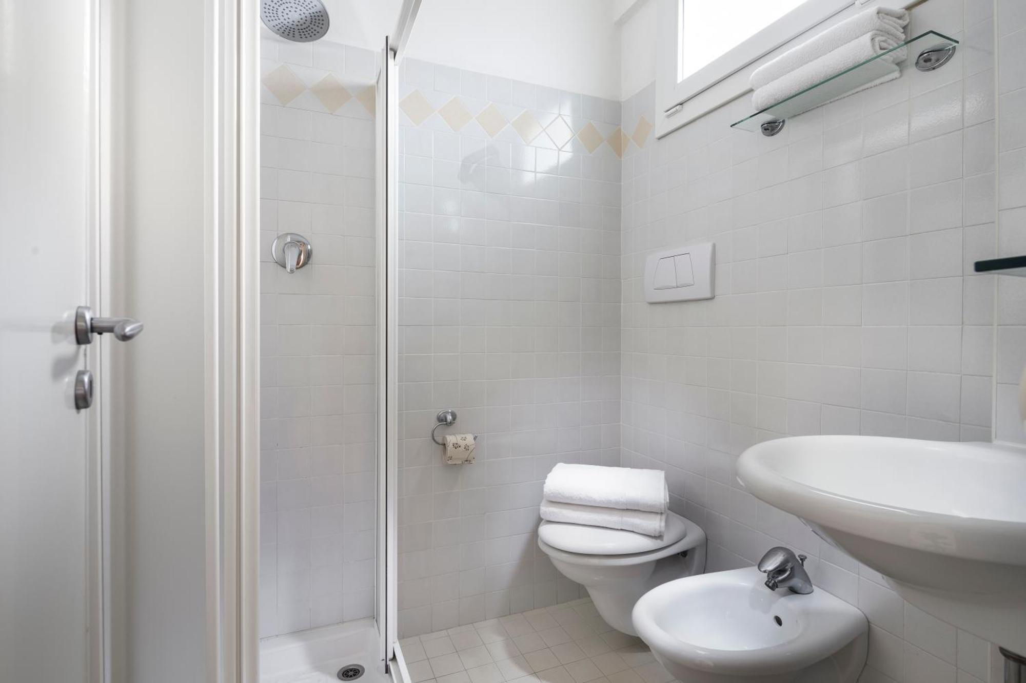 Hotel Baltic ريميني المظهر الخارجي الصورة